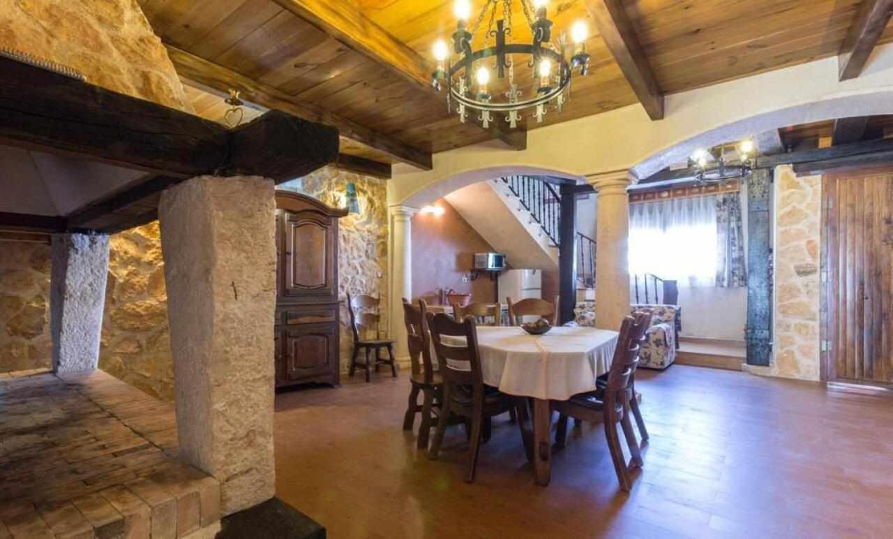 Casa Rural La Del Alba Seria Argamasilla De Alba Bagian luar foto