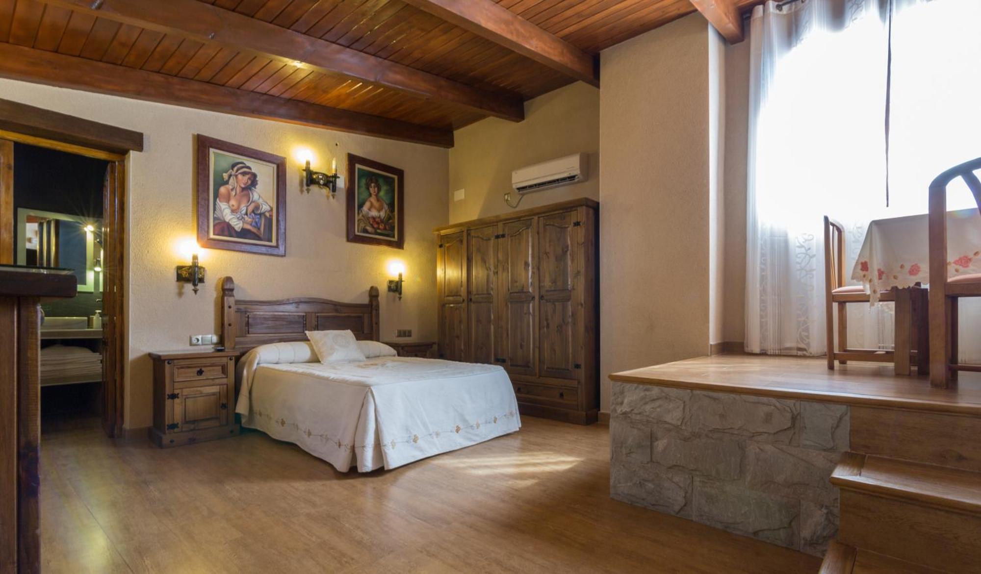 Casa Rural La Del Alba Seria Argamasilla De Alba Bagian luar foto