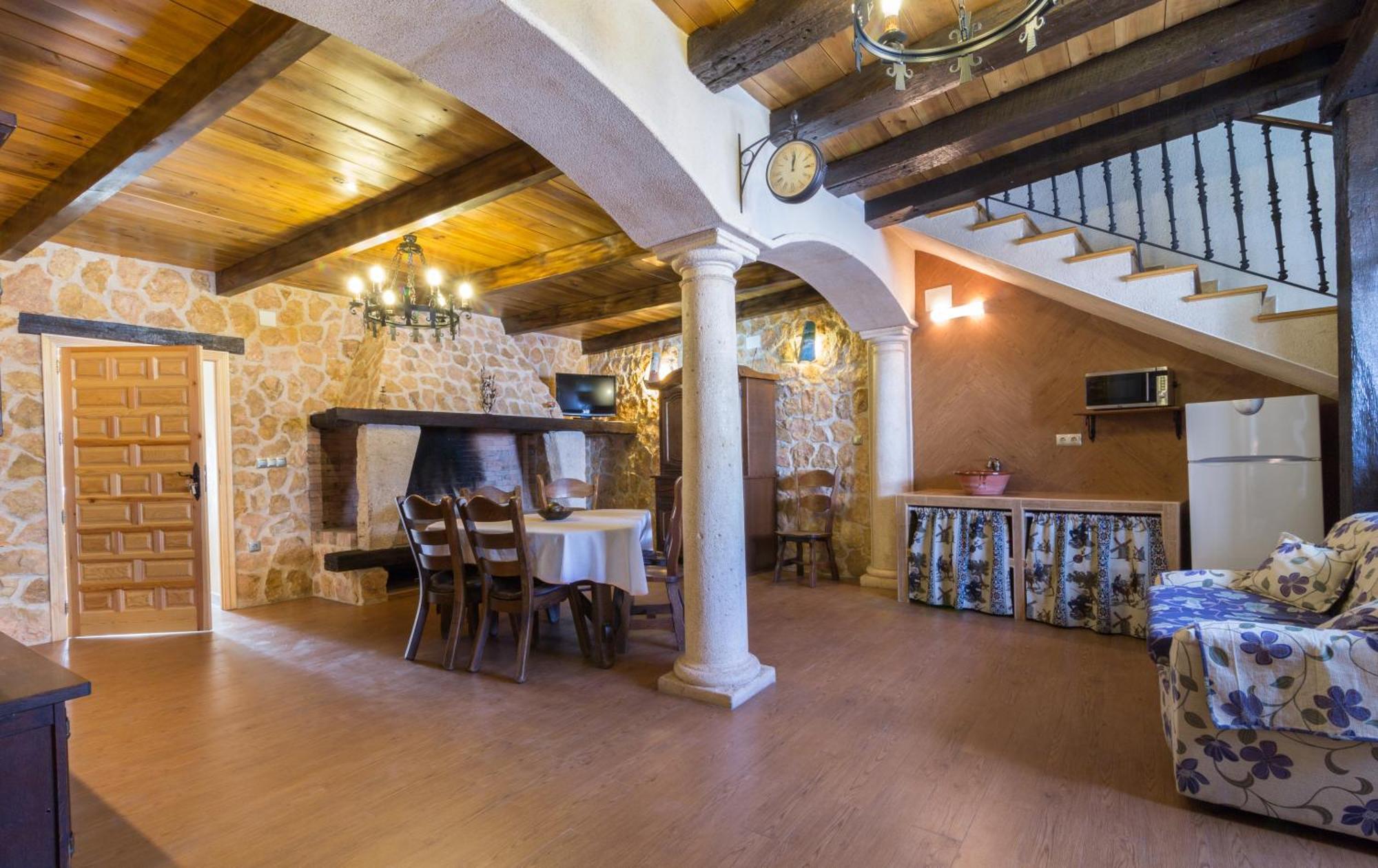 Casa Rural La Del Alba Seria Argamasilla De Alba Bagian luar foto